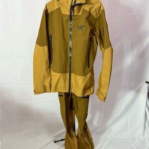 Arc'teryx Sabre Jacket + Pants (M) RECCO®